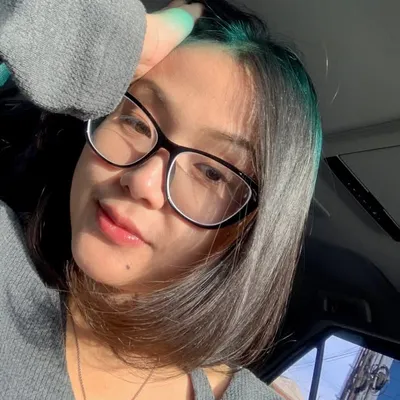 Ratih Lanjaringtyas N profile