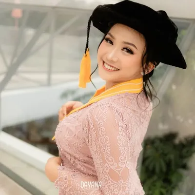 Ratu Nadia profile
