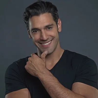 Raul Coronado profile