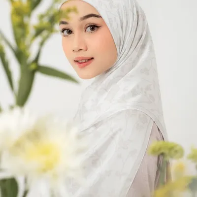 Ravira Naila Khansa profile