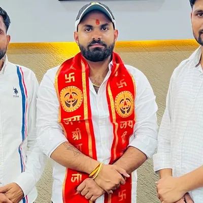 Ravi Jakhar profile