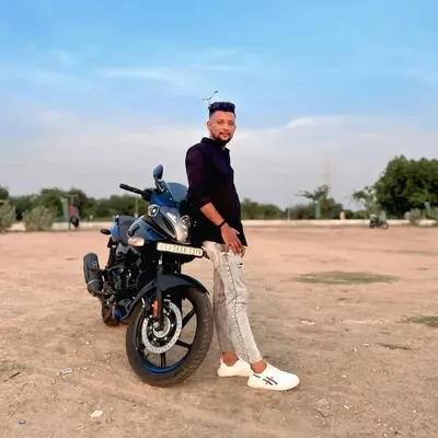 Ravi Mali profile