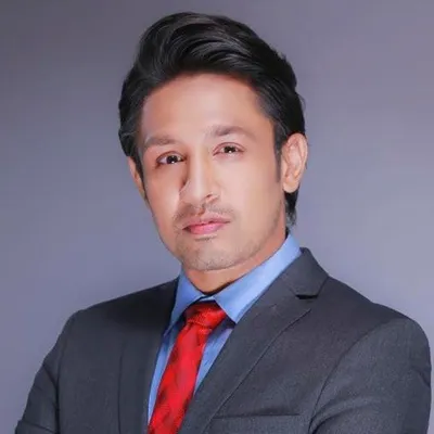 Ravi Ganatra profile