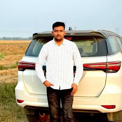 Ravi Kagat profile