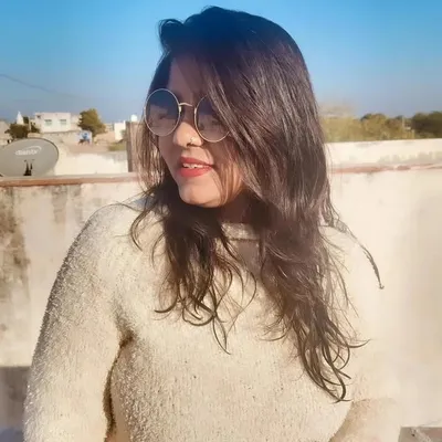 Ravina ๐ profile