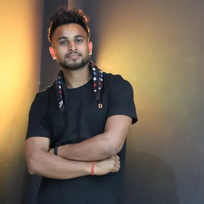 Ravi rock profile