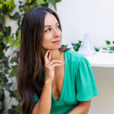 amanda carneiro ✨ fat loss + gut health nutritionist profile