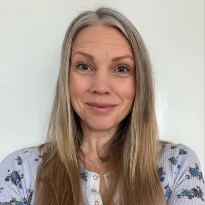 ERICA PALMCRANTZ profile