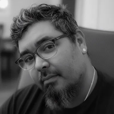 Robert Camacho profile