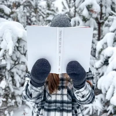 Angela | Bookstagram profile