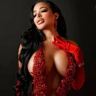 Keep Up With Nicole Zavala ๐จ๐ด profile