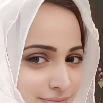 Noor Bukhari profile