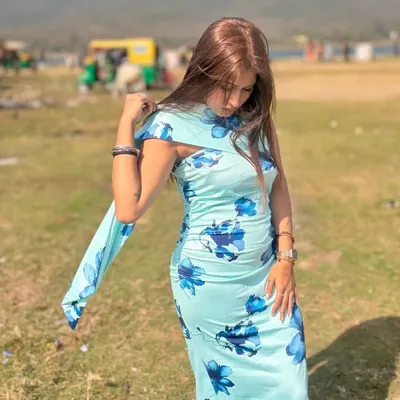 FARASHA🦋 profile