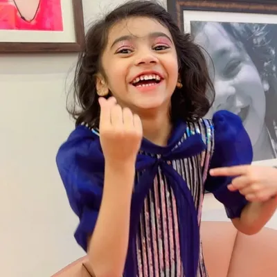 Sara Virendra patil profile