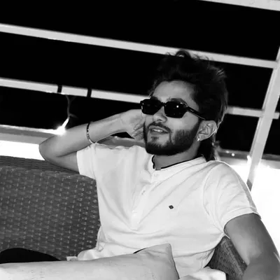 Vaibhav Bhurke ๐ช profile