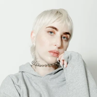 Rebecca Ravenna profile