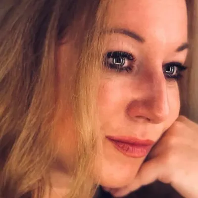 Rebecca Siemoneit-Barum profile
