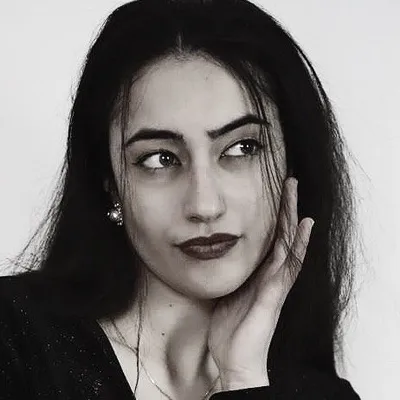 ʀᴇʙᴇᴄᴄᴀ✯ profile