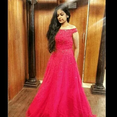 Rebecca Santhosh profile