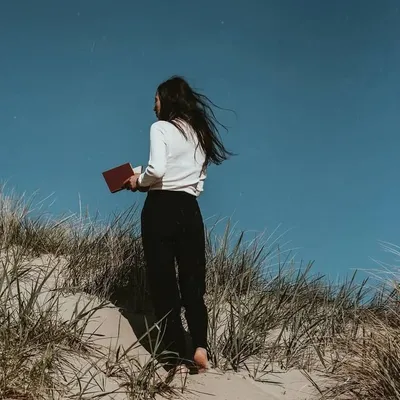 Anastasia Bar profile
