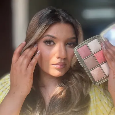 Makeup artist & educator profile