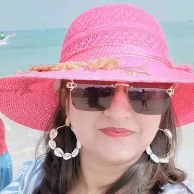 Reena saini profile