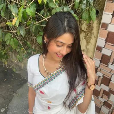 REEYA._.HAZARIKA__ profile