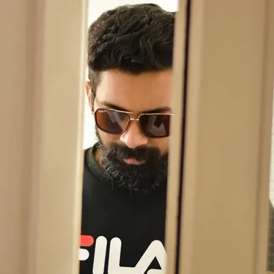 Harikrishnan S B profile