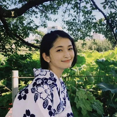 岡本玲 profile