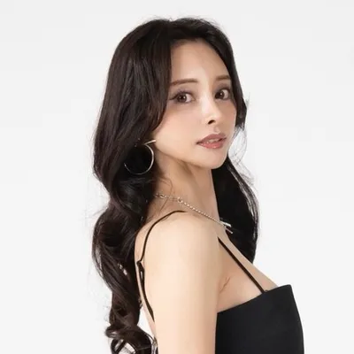 Reika Osako パーソナルジムESUJI経営 profile