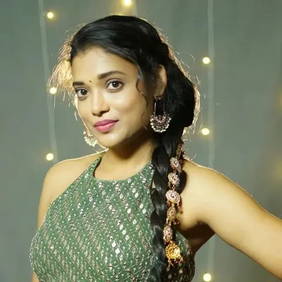 Rekha Boj Official ( Kurakula Sri Sushma ) profile