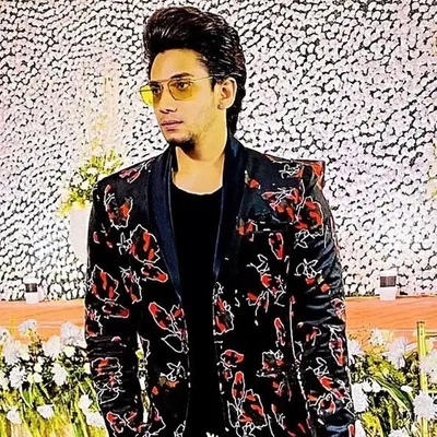 Remo DasRoy profile