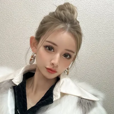๐
๐ธ๐ผ๐๐ด๐ profile