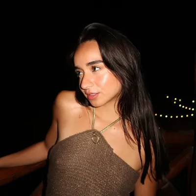 Renata profile