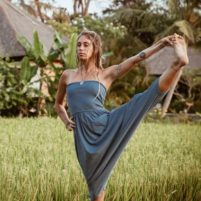 R E N A T A D I E H L ॐ yoga profile