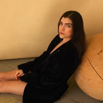 Renata Sahagun profile