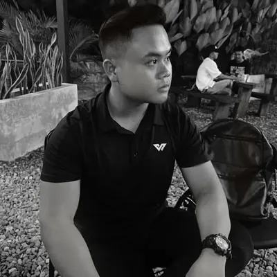 R E N D I | M U H A M A D profile