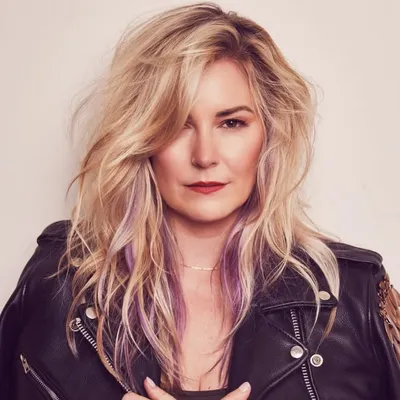 Renee Paquette profile