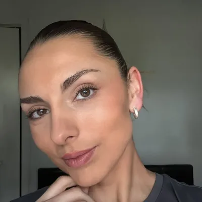Renée🌹 profile