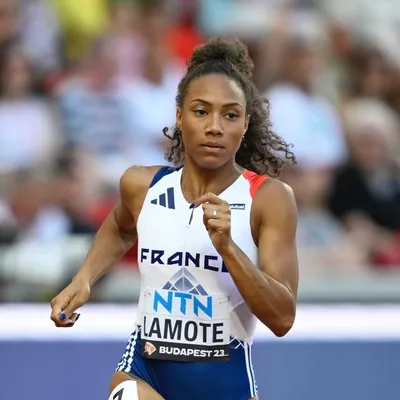 Rénelle Lamote profile