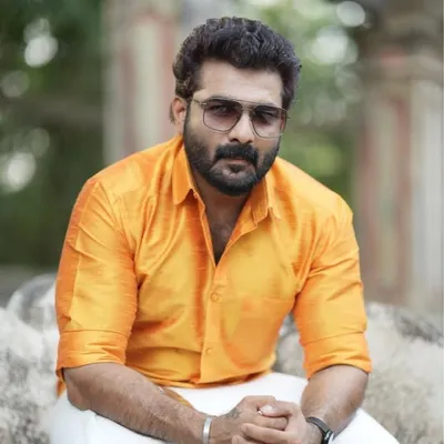Renjith Menon Official ( Renjith Menon Kakkanamveedan) profile