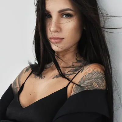 REGINA | TATTOO | PAINTING | RIGA profile