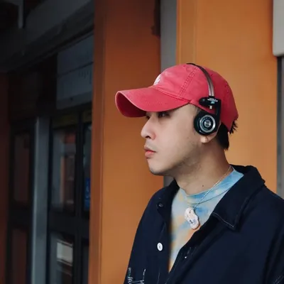 Rennie Tseng profile