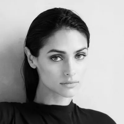 RENATA NOTNI profile