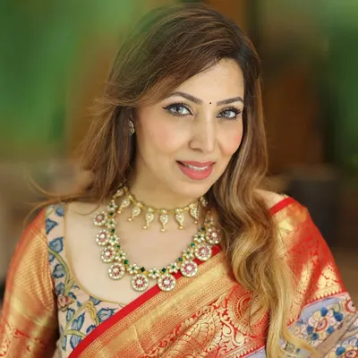 Renu profile