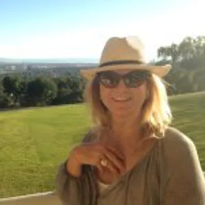 leigh kilton-smith profile