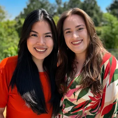 BEATRIZ CHIBA E CLARA profile
