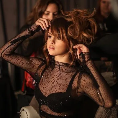 SELENA GOMEZ FANPAGE profile