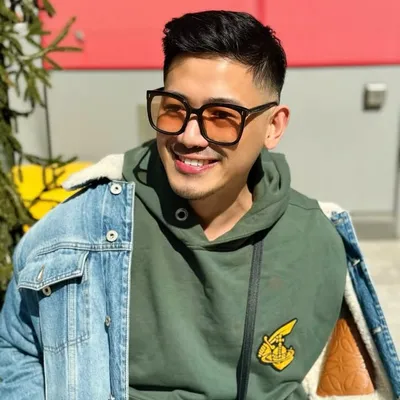 Arsee Santos profile