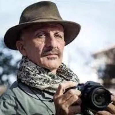 Reza Deghati profile